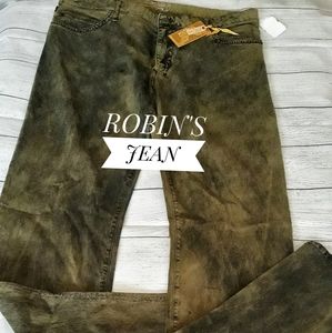 NWT ROBIN'S JEAN ARMY GREEN SIZE 38. MAKE AN OFFER